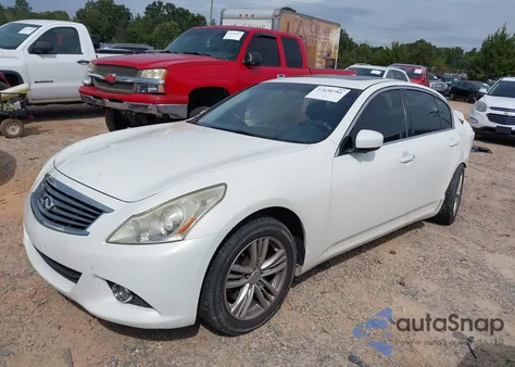 2011 Infiniti G37X из США, поврежденный, VIN JN1CV6AR0BM351018